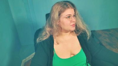 Ally_baby live cam on Cam4