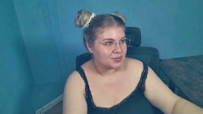 Ally_baby live cam on Cam4