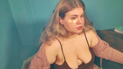 Ally_baby live cam on Cam4