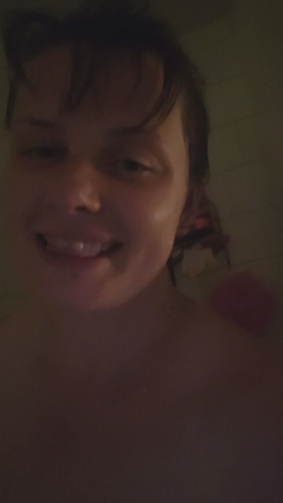 Allysworld live cam on Cam4