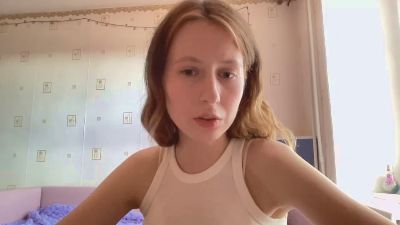 AlmaHesson live cam on Cam4
