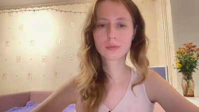 AlmaHesson live cam on Cam4