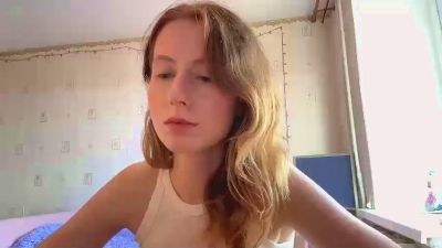 AlmaHesson live cam on Cam4