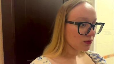 AlmaMarsac live cam on Cam4
