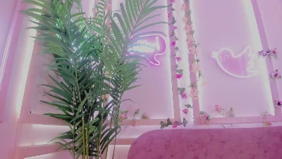 Alma_rivers live cam on Cam4