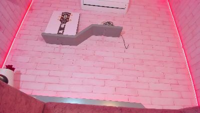 Alma_rivers live cam on Cam4