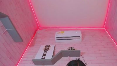 Alma_rivers live cam on Cam4