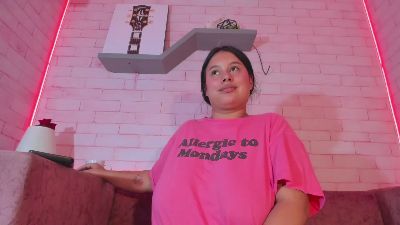 Alma_rivers live cam on Cam4