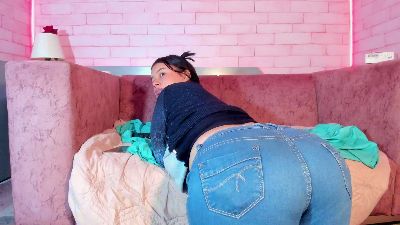 Alma_rivers live cam on Cam4