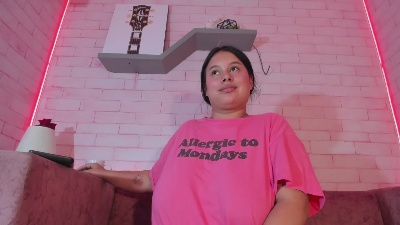 Alma_rivers live cam on Cam4