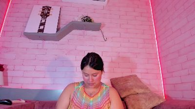 Alma_rivers live cam on Cam4
