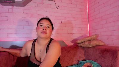 Alma_rivers live cam on Cam4
