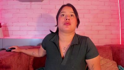 Alma_rivers live cam on Cam4