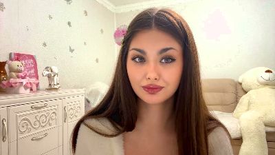 AlmedaSemrad webcam mujer en vivo desde Francia