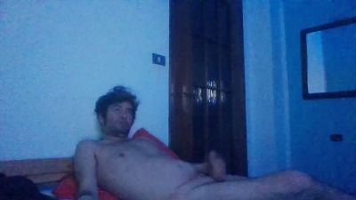 Alo81 live male webcam from Italy