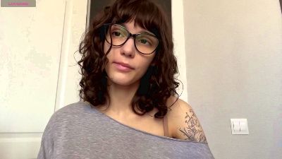 AlodiaGoodrich live cam on Cam4