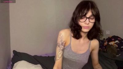 AlodiaGoodrich live cam on Cam4