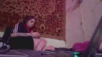 AlonaWildey live cam on Cam4