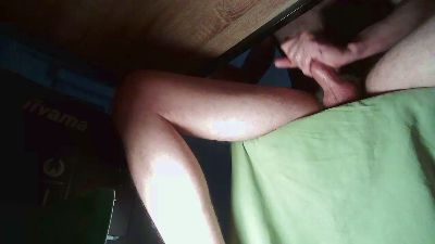 AlphadzBanana live cam on Cam4