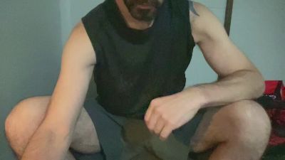 Alphajosh live cam on Cam4