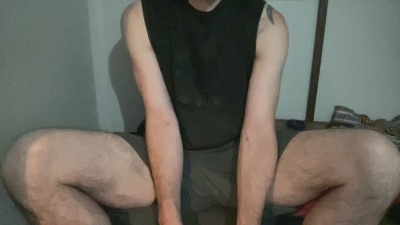 Alphajosh live cam on Cam4