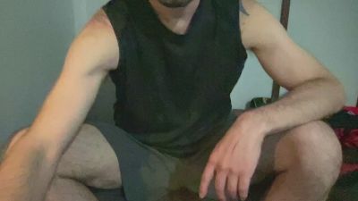 Alphajosh live cam on Cam4