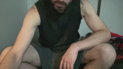 Alphajosh live cam on Cam4
