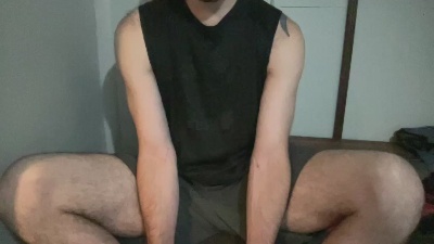Alphajosh live cam on Cam4