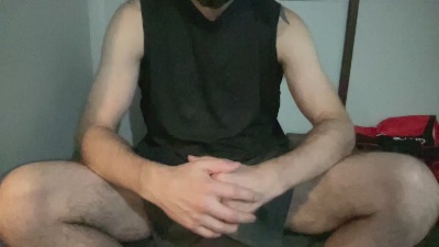 Alphajosh live cam on Cam4