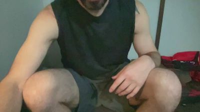 Alphajosh live cam on Cam4