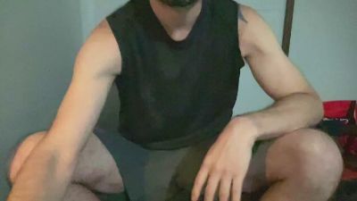 Alphajosh live cam on Cam4