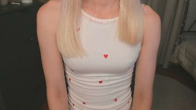AlthenaDaggett live cam on Cam4