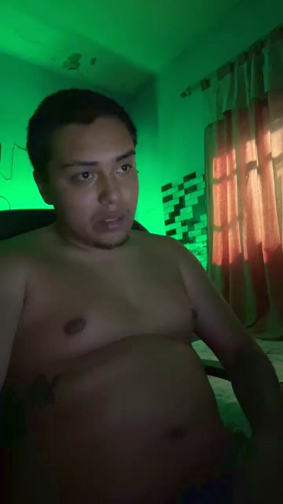 Alusexx1 live cam on Cam4