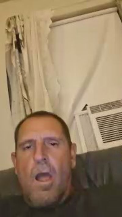 AlwaYzWanTeD live cam on Cam4
