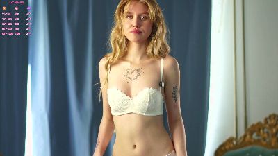 AlwaysLoveYouuu live cam on Cam4