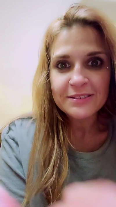 AlyCapone live cam on Cam4