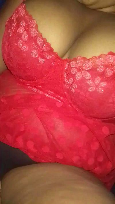 Alya2 live cam on Cam4