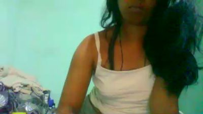 Alyahkelly live cam on Cam4