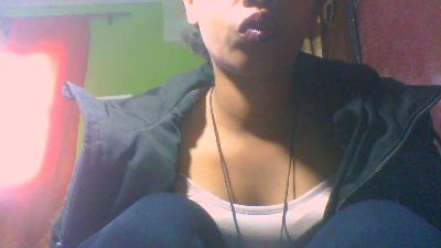 Alyahkelly live cam on Cam4