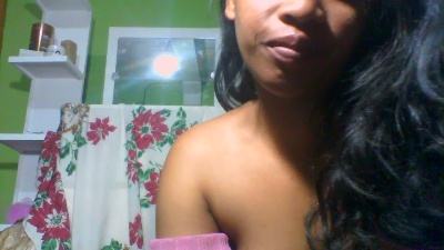 Alyahkelly live cam on Cam4