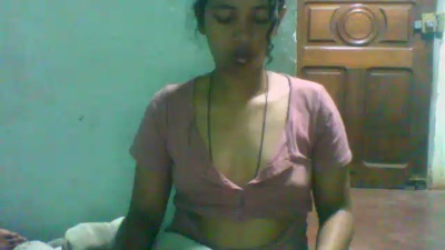 Alyahkelly live cam on Cam4