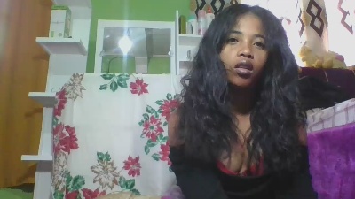 Alyahkelly live cam on Cam4