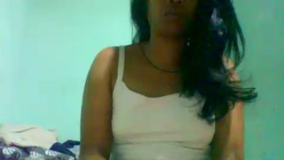 Alyahkelly live cam on Cam4