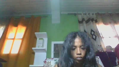Alyahkelly live cam on Cam4