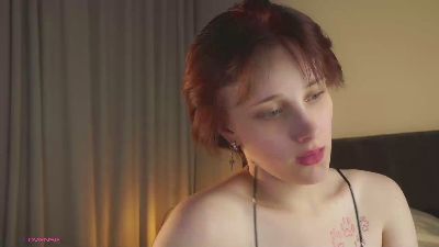 AlyceLelacheur live cam on Cam4