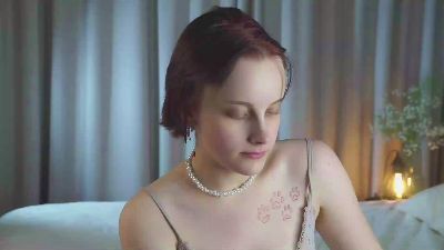 AlyceLelacheur live cam on Cam4