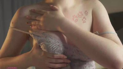 AlyceLelacheur live cam on Cam4