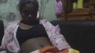 Alychia26 live cam on Cam4