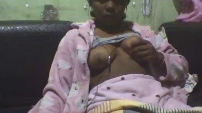 Alychia26 live cam on Cam4