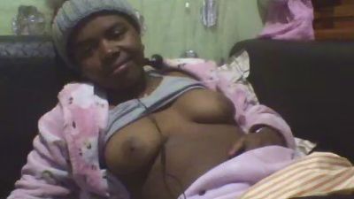 Alychia26 live cam on Cam4